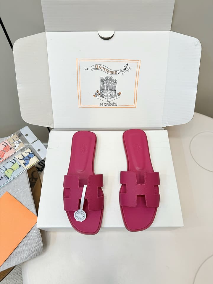 Hermès Palm Grain H-Slides in Bright Green