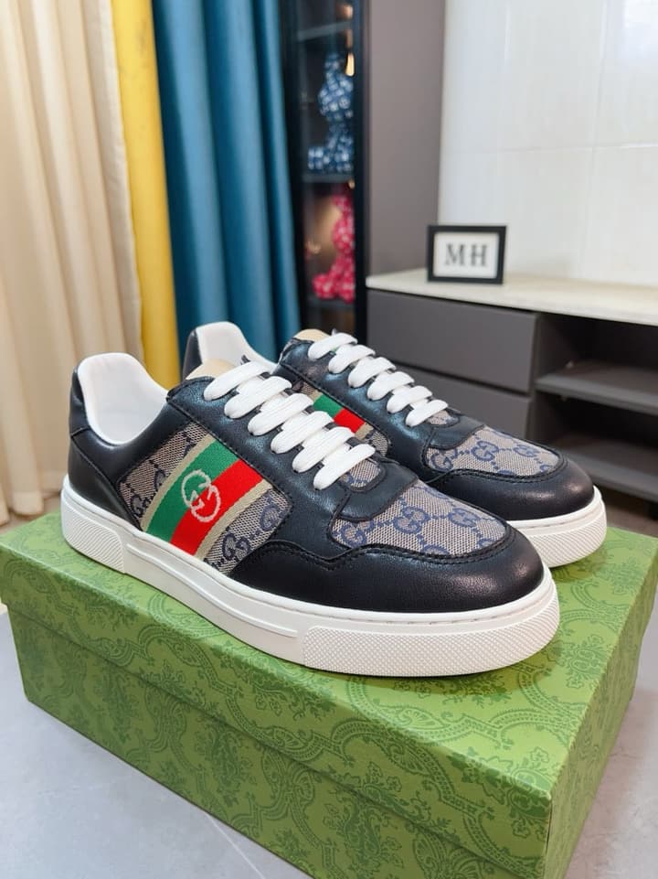 Gucci New Season Casual Fashion Sneakers in Black With Web Stripe