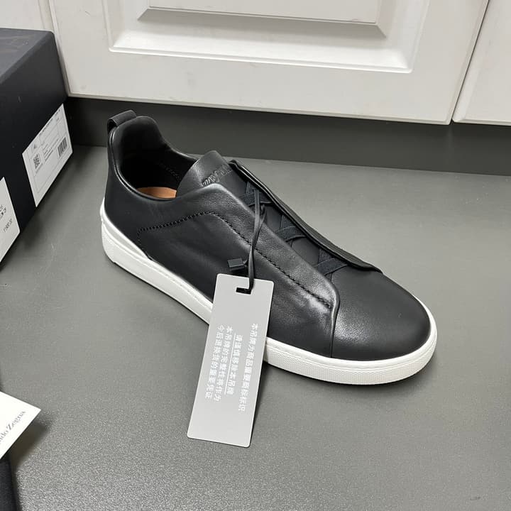 Zegna SECONDSKIN Triple Stitch™ Sneakers in Navy Blue