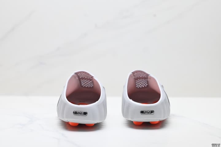 Nike Mind 001 Recovery Slide in Light Grey And Orange
