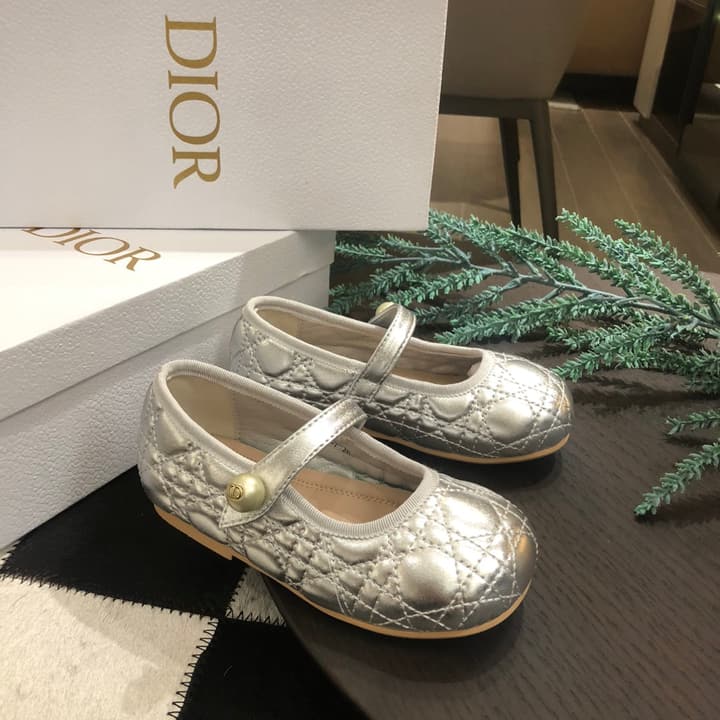 Dior DioBady Ballet Quilted Flats – Kids Collection – 2024SS in Black Quilted With Pearl Strap