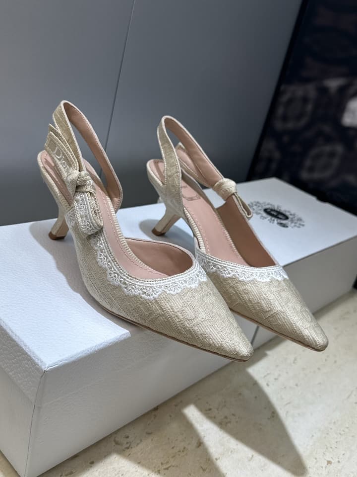 Dior J'Adior Dentelle Slingback Heels – 2026 Early Spring Haute Couture Collection in Beige