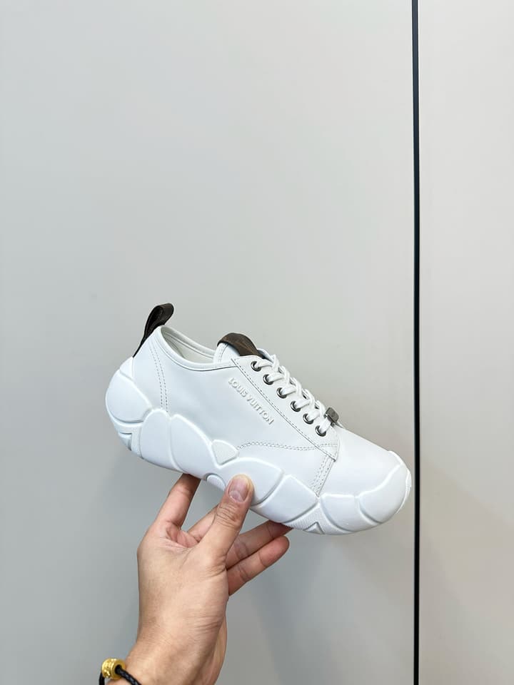 Louis Vuitton LV Bubble Platform Sneakers in Metallic Silver