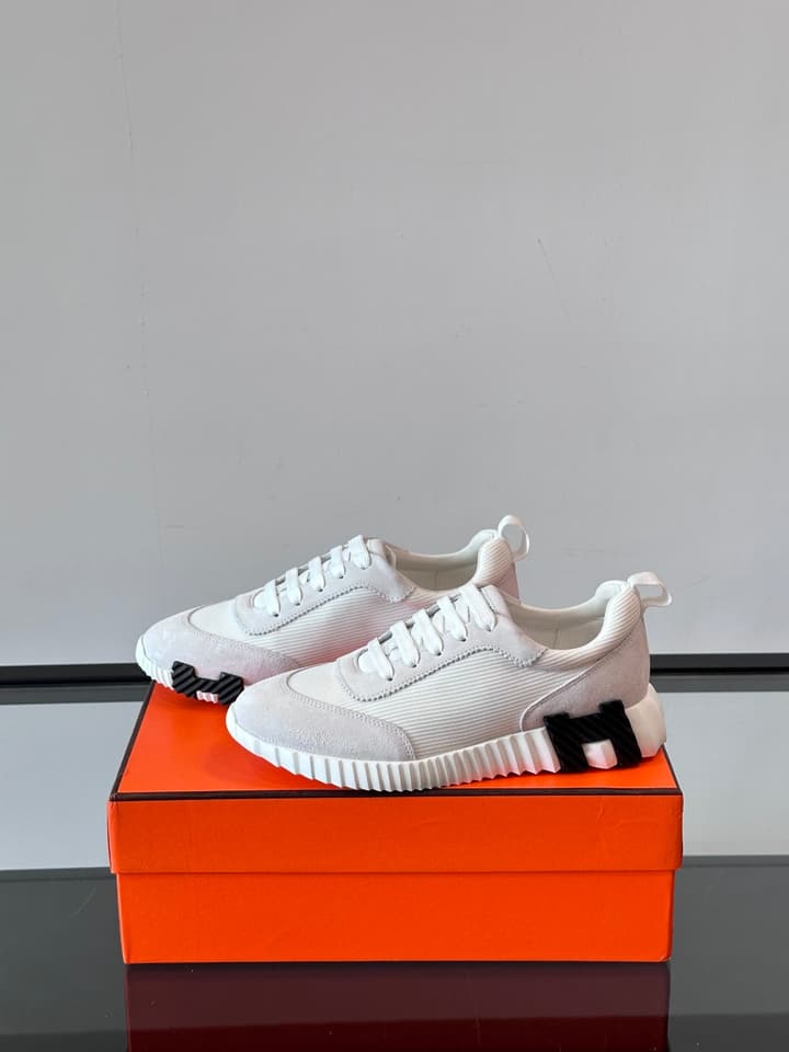 Hermès Bouncing Sneakers in Black
