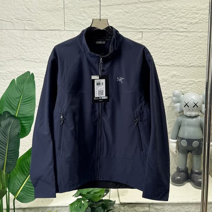 Arc'teryx Gamma MX Softshell Jacket in Classic Black