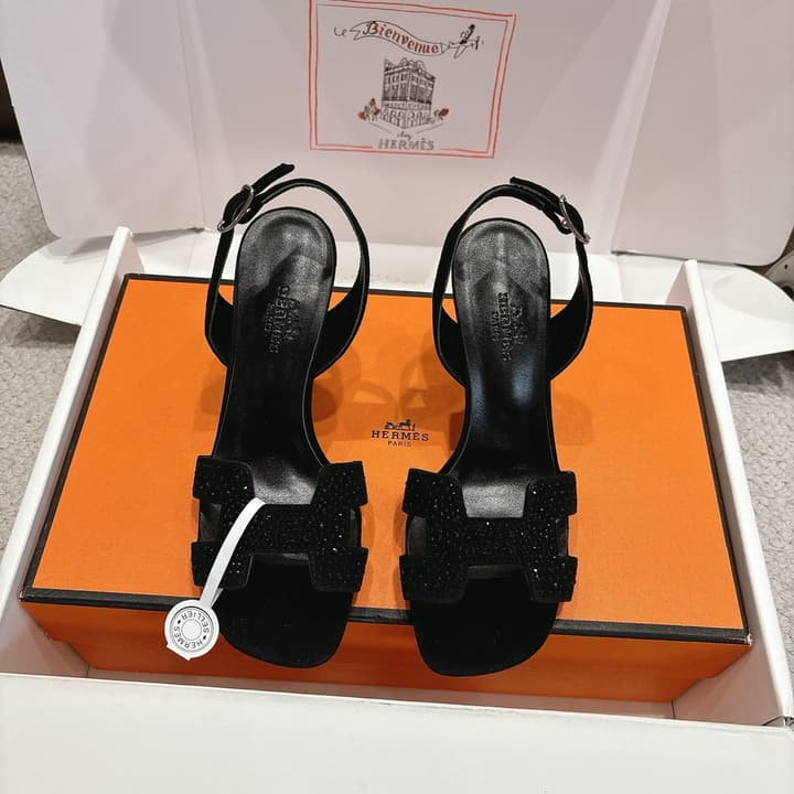 Hermès Eremite 80 Heeled Sandals in Black