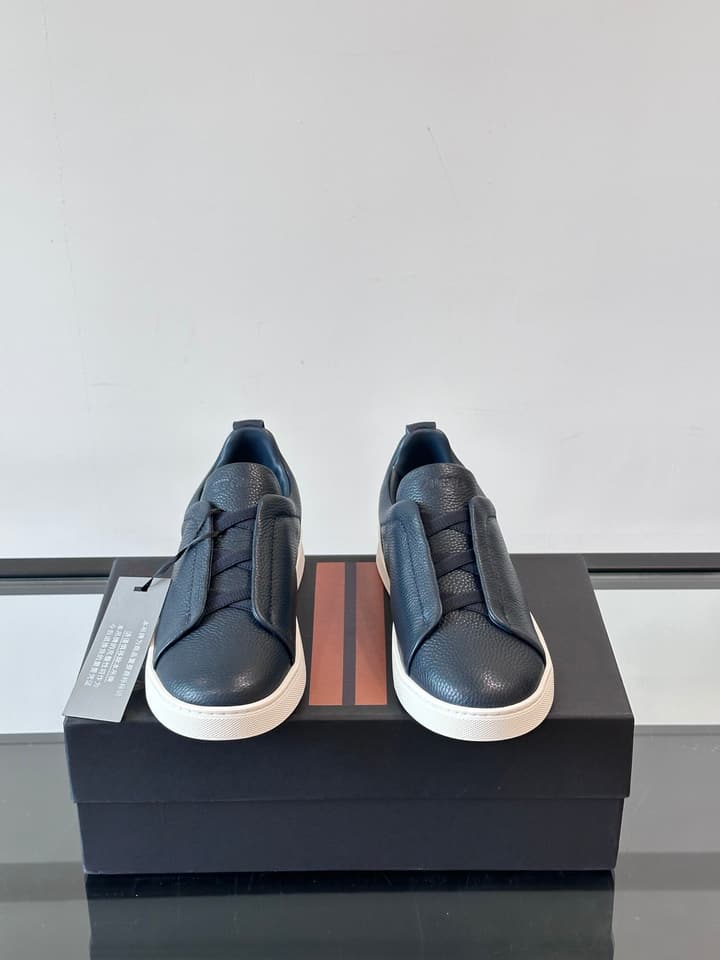 Zegna Men's Low-Top Leather Sneakers in Black & White