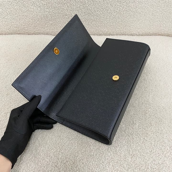 Saint Laurent Kate Classic Clutch Bag in Matte Black