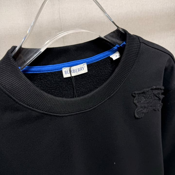 Burberry Patch Equestrian Knight Pullover Sweatshirt – 24FW in Classic Black