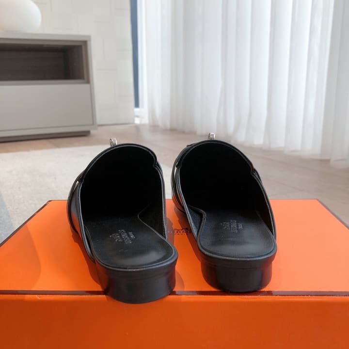 Hermes Eclair Sandals – 2025 New Collection in Black Leather