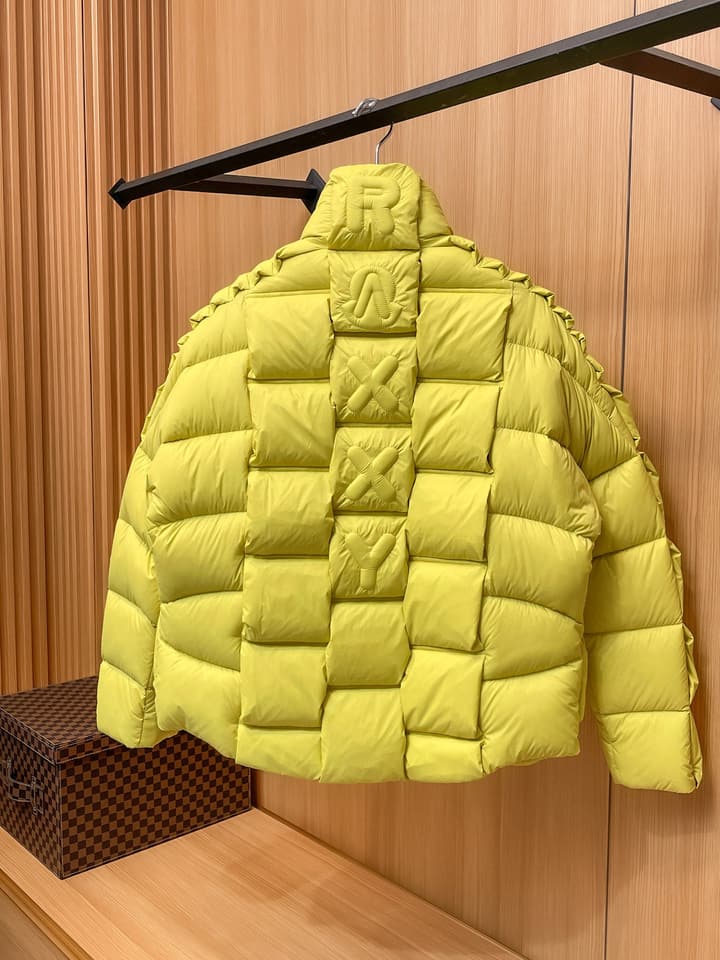 Moncler Stand Collar Embossed Down Jacket – Limited Edition in Black