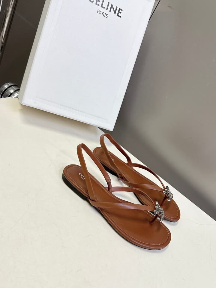 Celine Triomphe Metal Buckle Thong Sandals – Spring/Summer Collection – 2026SS in Black