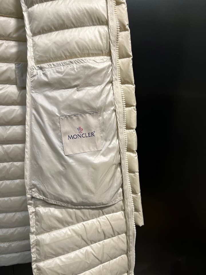 Moncler Waist-Cinching Hooded Down Jacket – Autumn/Winter Collection in Gold