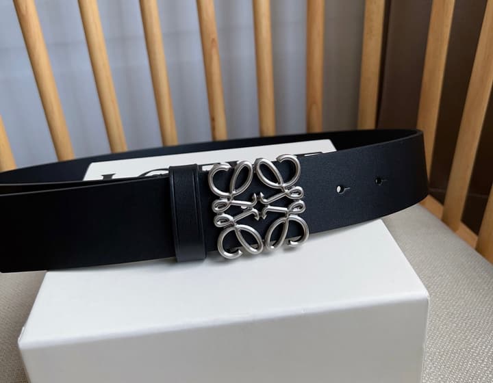 Loewe Narrow Leather Belt with Anagram Padlock Buckle in Black Leather With Silver Buckle