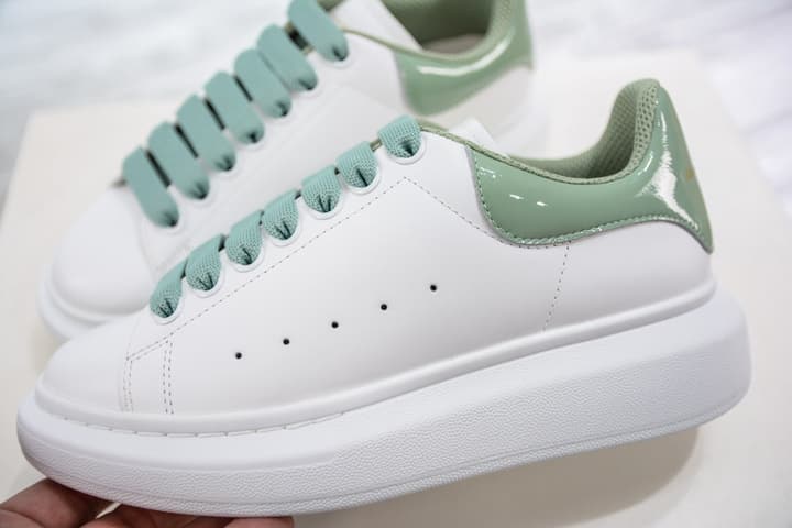 Alexander McQueen Oversized Low-Top Sneakers in Green