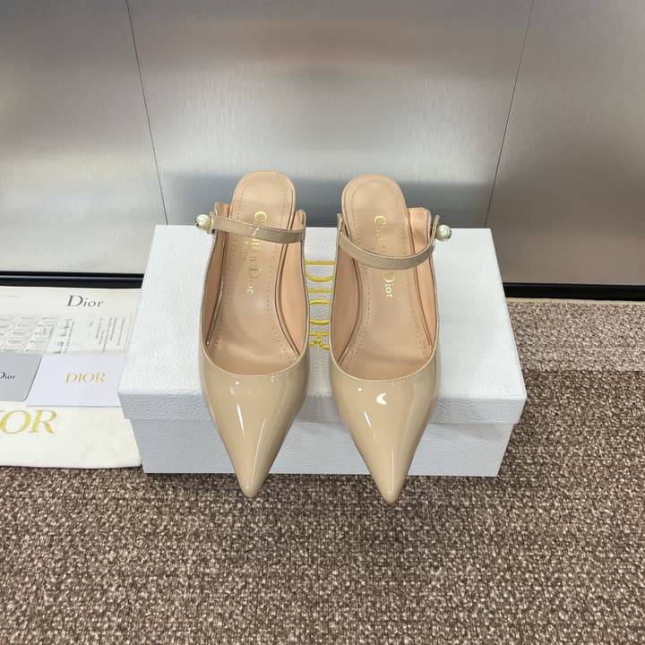 Dior J'Adior Jolie Pearl Pointed-Toe Mules – 2024 Spring/Summer Collection in Black Patent