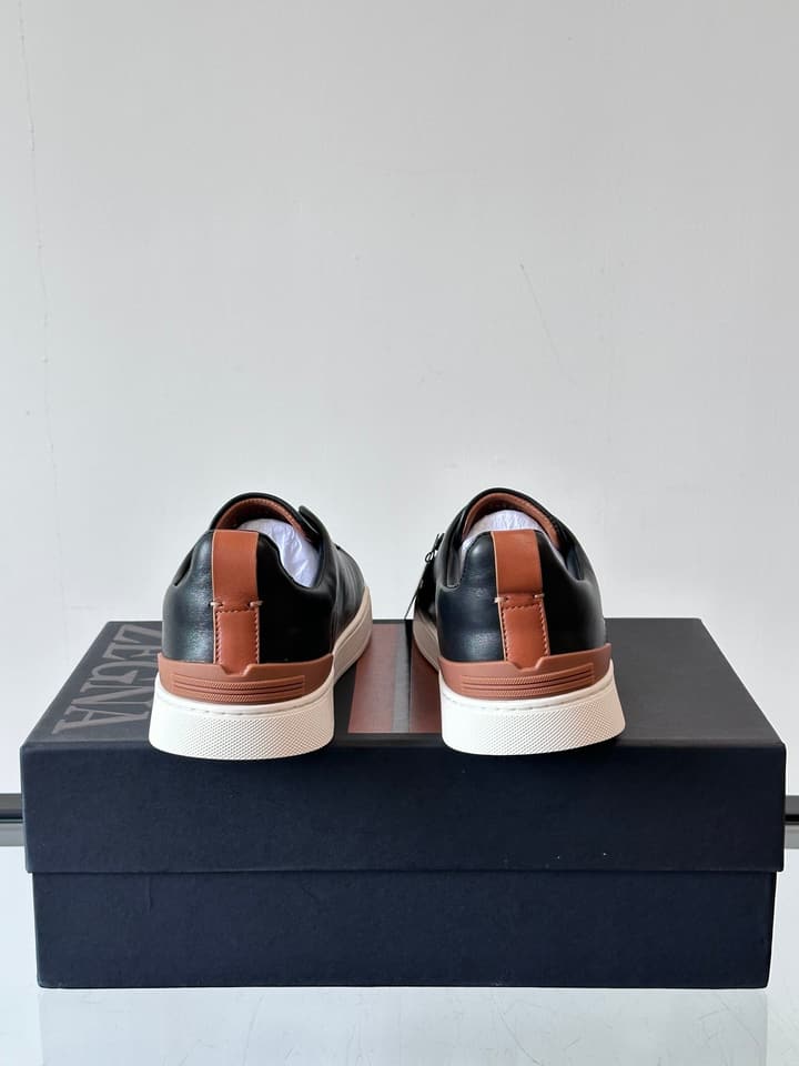 Zegna Men's Low-Top Leather Sneakers in Black & White