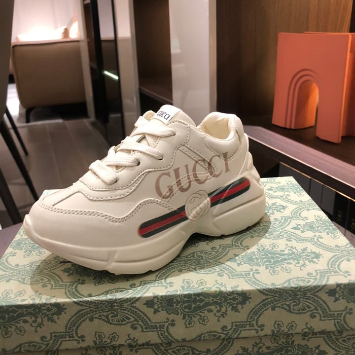 Gucci Children's Dad Sneakers – Kids Collection in Cream With Cartoon Graphic