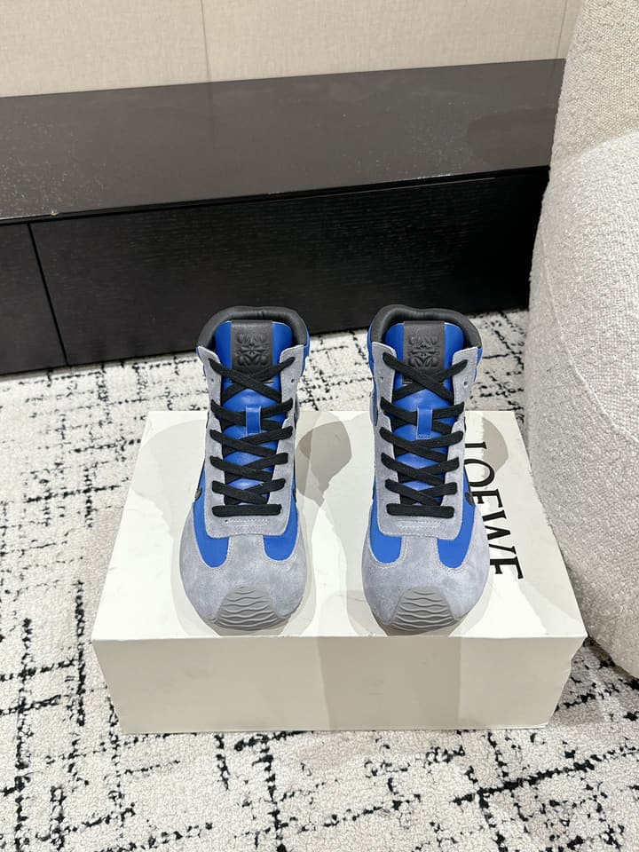Loewe Flow Runner 2.0 Runway Sneakers – 25SS in All White With Gum Sole