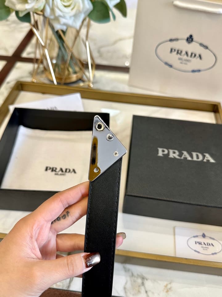 Prada Classic Fashion Belt – 3.0cm in Saffiano Black Leather With Silver Buckle