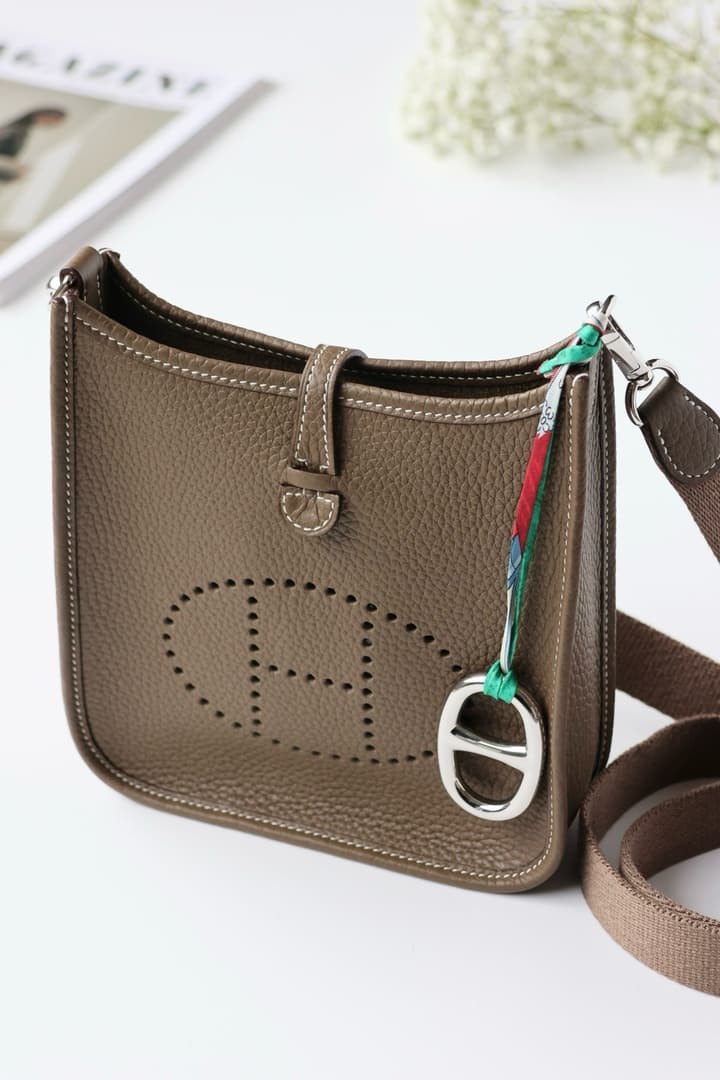 Hermès YF16 Shoulder Bag – Elephant Grey in Elephant Grey With Gold Hardware