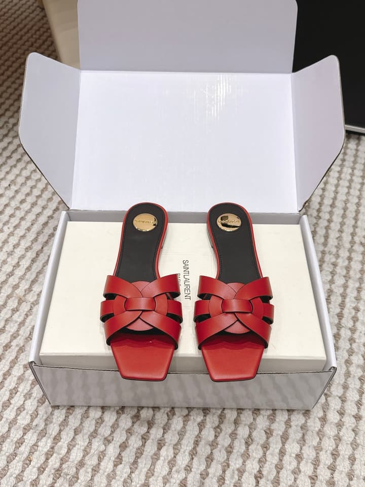 Saint Laurent Melody Square Toe Flat Sandals – 2026SS in Burgundy Patent