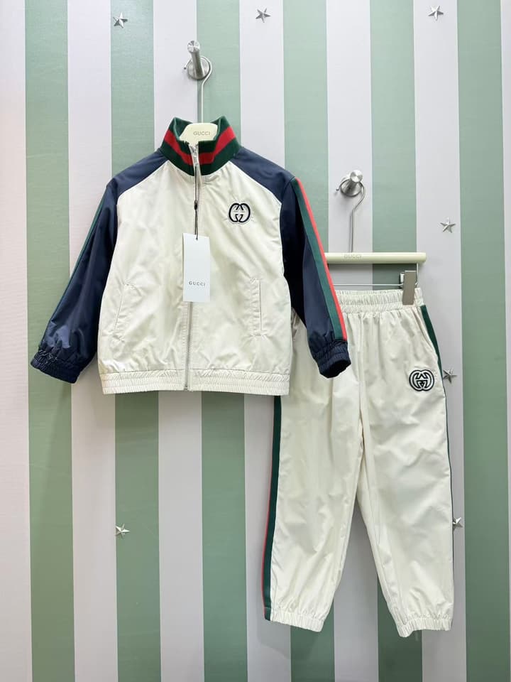 Gucci Kids Two-Piece Sweatshirt Set – 2025FW – Kids Collection in Cream And Navy Tracksuit Set