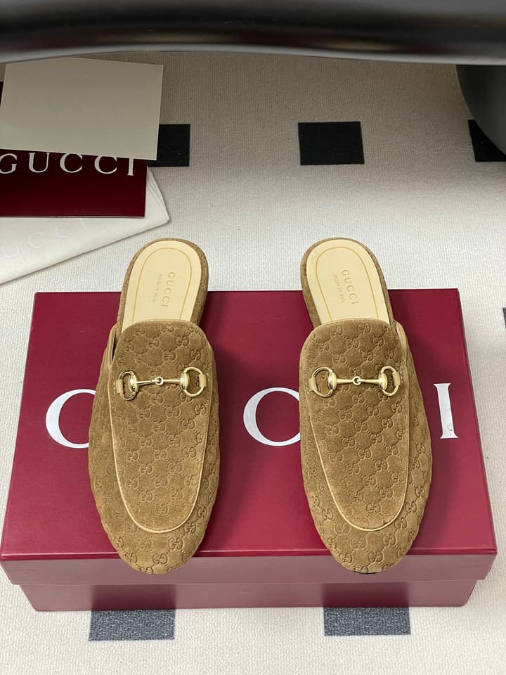 Gucci Princetown Double G Suede Mules – 2025 Fall Collection in Black Suede With Silver Hardware