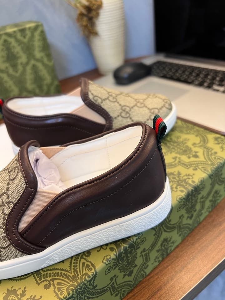 Gucci Kids Sheepskin-Lined Sneakers – Kids Collection