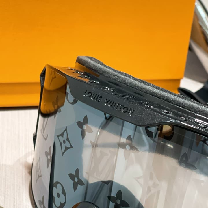 Louis Vuitton Ski Goggles in Black