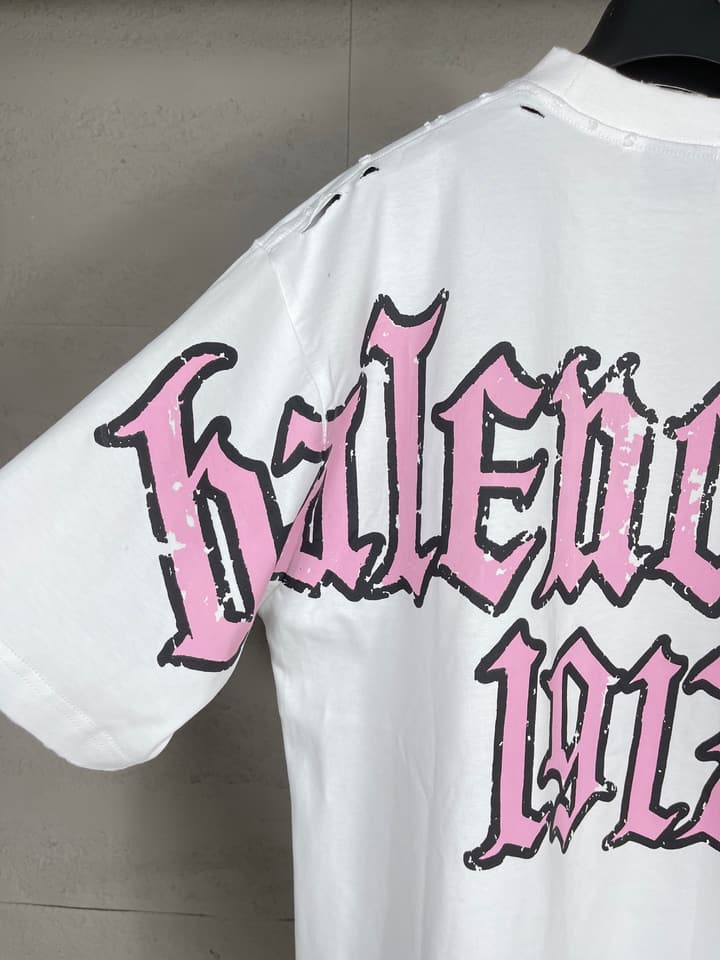 Balenciaga Paris Art Print Distressed T-Shirt – 25SS in Black