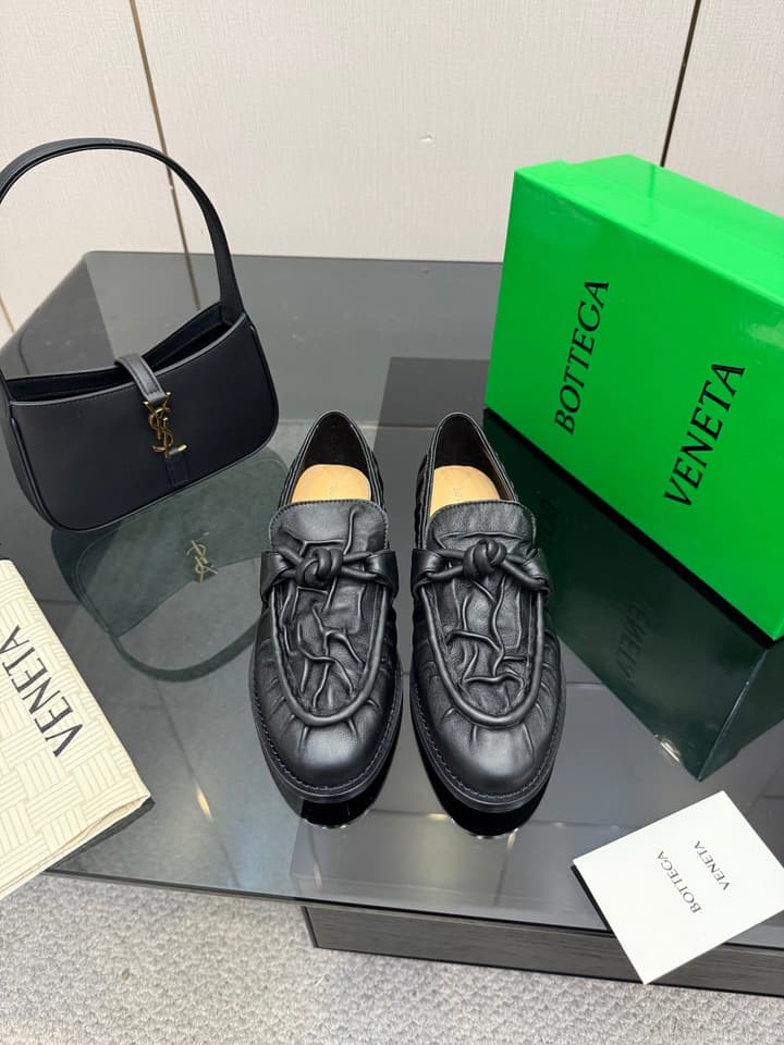 Bottega Veneta Astaire Suede Loafers in Black Leather