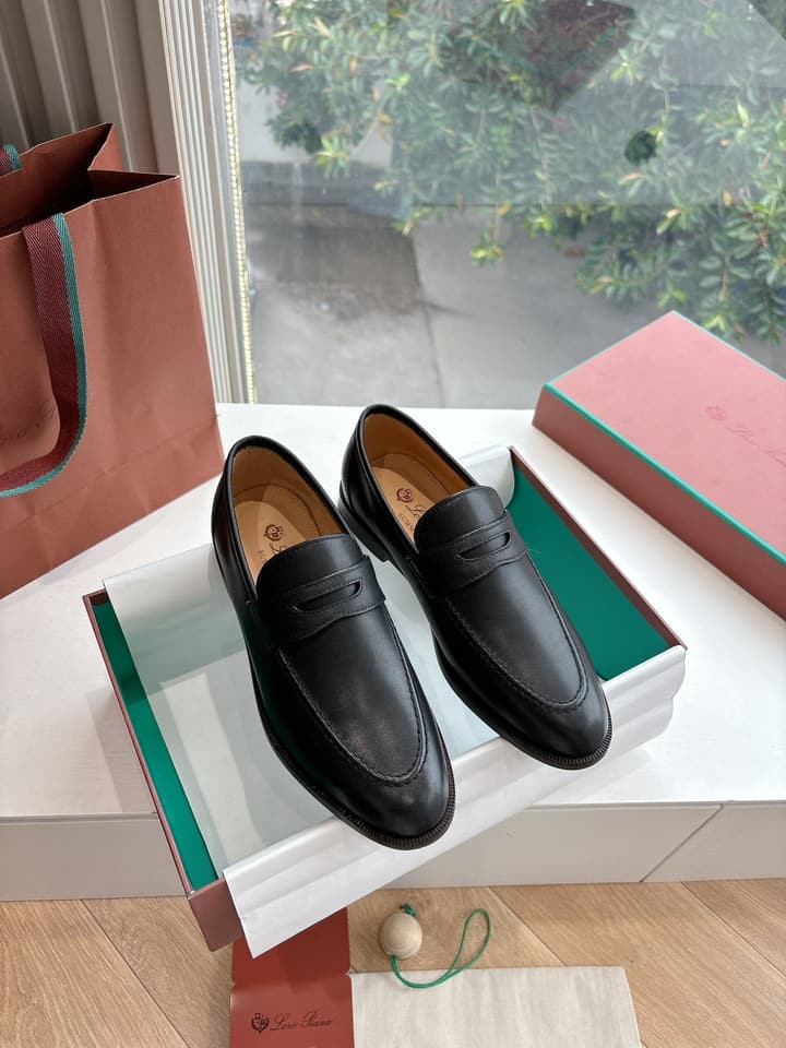 Loro Piana Classic Loafers in Burgundy Leather