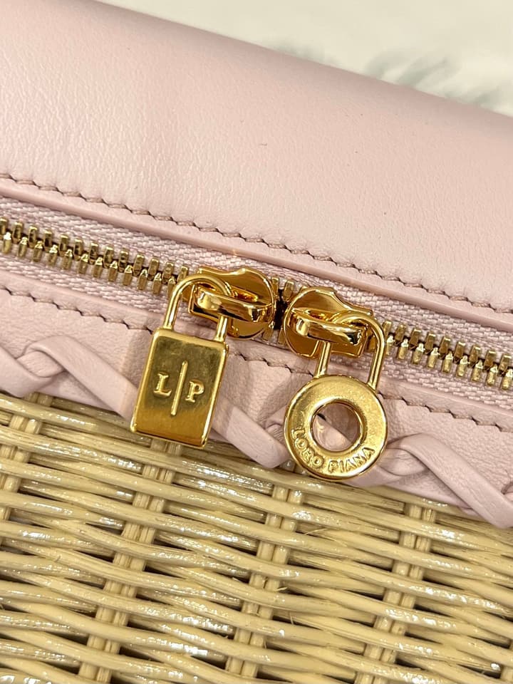 Loro Piana Extra Pocket L19 Bamboo and Leather Handbag in Pink