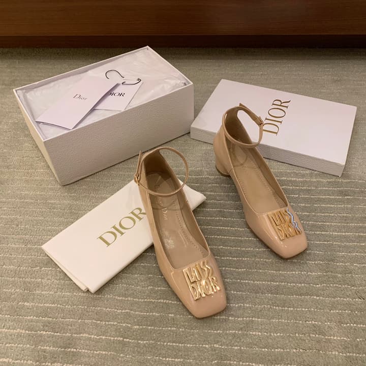 Dior Miss Dior Patent Leather Pumps – 24FW in Nude Patent Leather