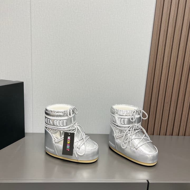 Moon Boot 2024 Autumn/Winter Platform Snow Ankle Boots – 2024FW in All Black