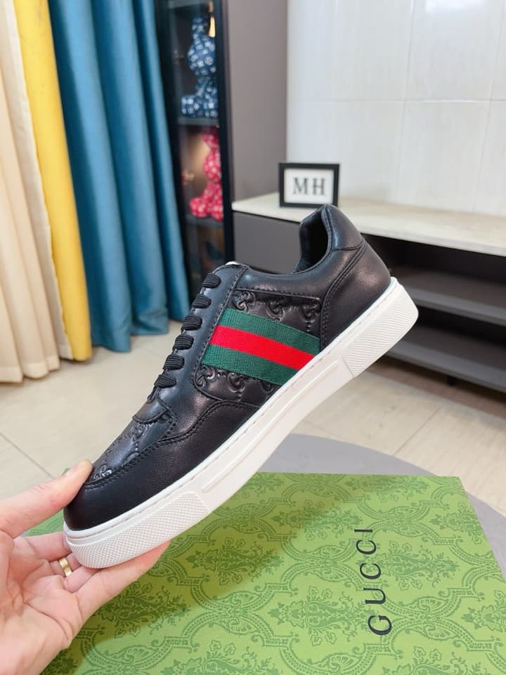 Gucci New Season Casual Fashion Sneakers in Black With Web Stripe