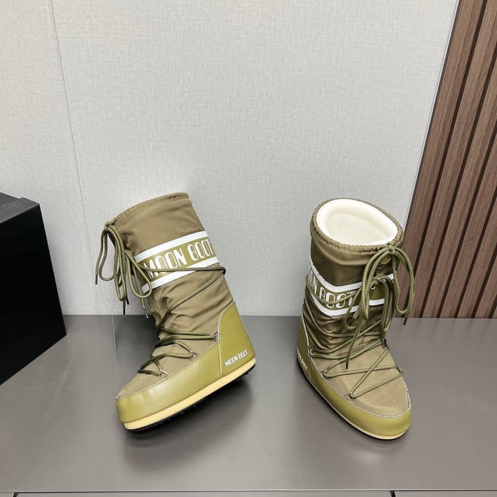 Moon Boot 2024FW Snow Boots in Matte Black