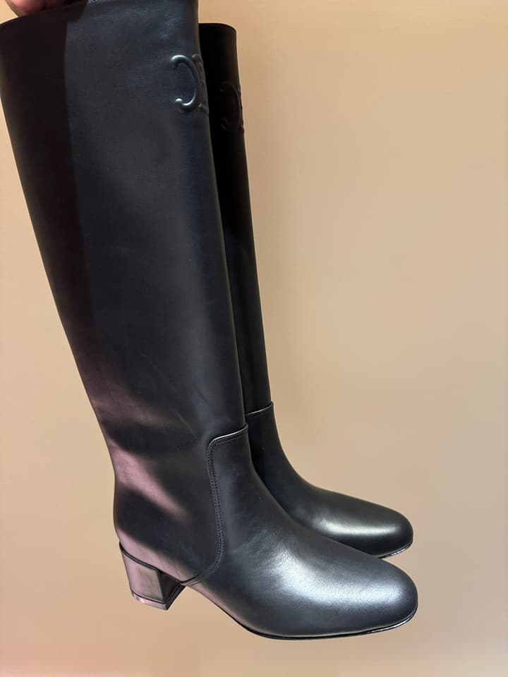 Celine Retro Chunky Heel Knee-High Boots – 24SS Autumn/Winter Collection in Lustrous Black