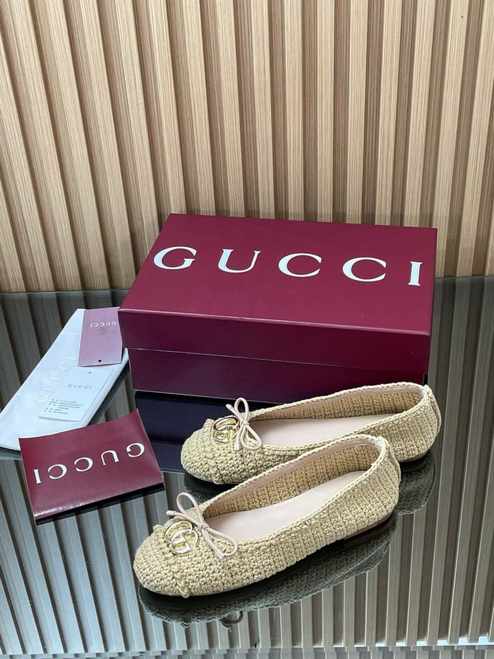 Gucci Woven Mesh Double G Ballet Flats – 2025 Early Autumn Collection
