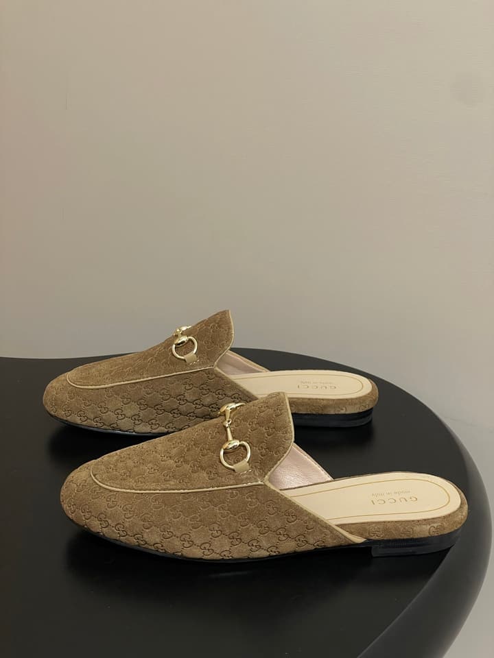 Gucci Princetown Double G Suede Mules – 2025 Fall Collection in Black Suede With Silver Hardware