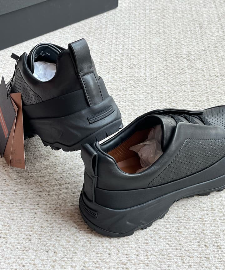 Zegna Triple Stitch™ Monte Perforated Casual Shoes in Black