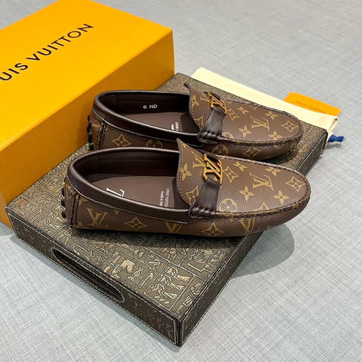 Louis Vuitton Men's Monogram Driving Shoes in Black