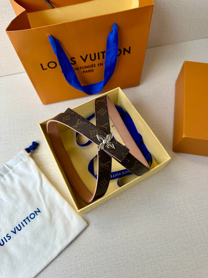 Louis Vuitton Iconic Reversible Belt in Gold Hardware