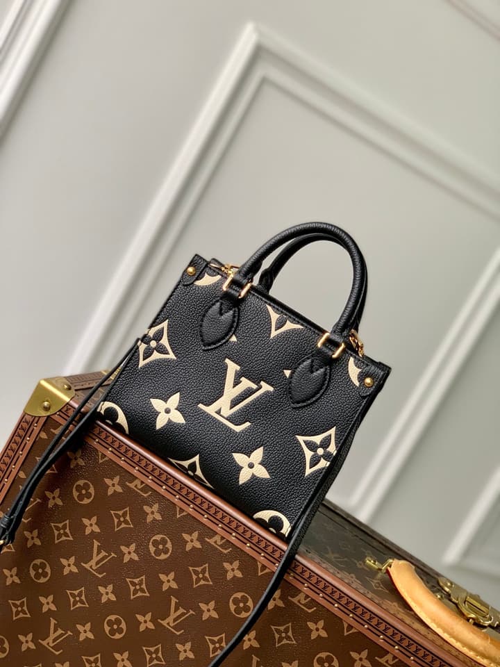 Louis Vuitton OnTheGo BB Handbag in Black Monogram Empreinte