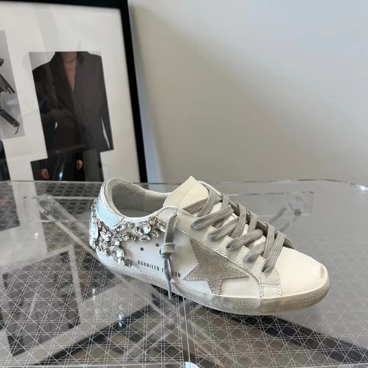 Golden Goose Superstar Diamond Tail Sneakers – 2023 Autumn/Winter in Distressed White With Royal Blue Rhinestone Heel