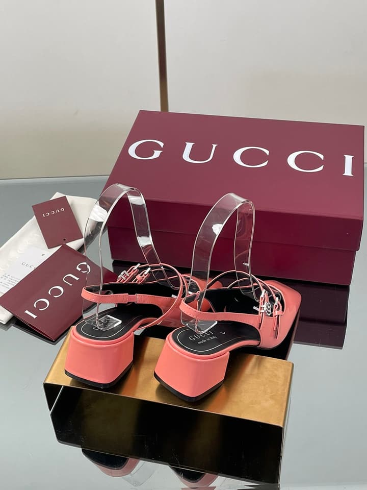 Gucci Crystal Double G Slingback Pumps – 2025 Fall Collection in Burgundy Red