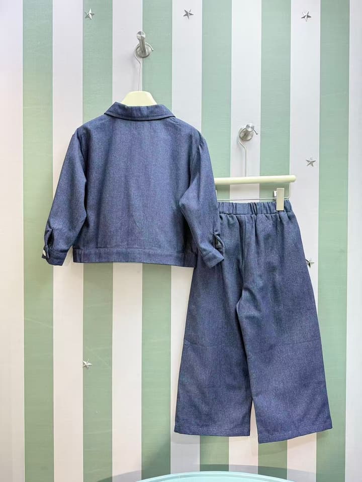 Fendi Children's Jacket and Washed Denim Set – Kids Collection – 2025SS in Washed Blue Denim Set