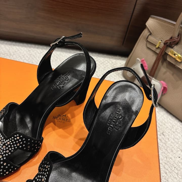 Hermès Eremite 80 Heeled Sandals in Black