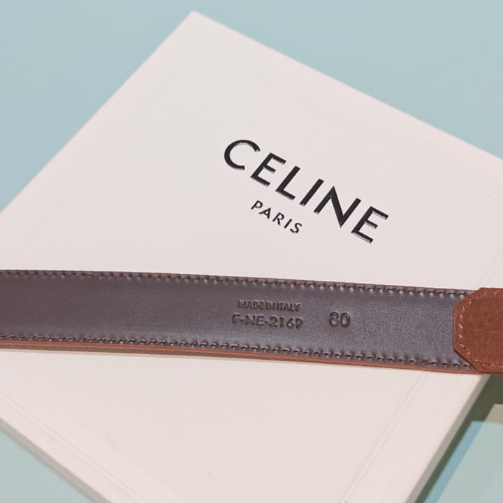 Celine 2.5cm Reversible Cowhide Belt in Classic Black